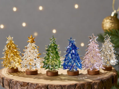 Glas-Weihnachtsbaum mit Beleuchtung