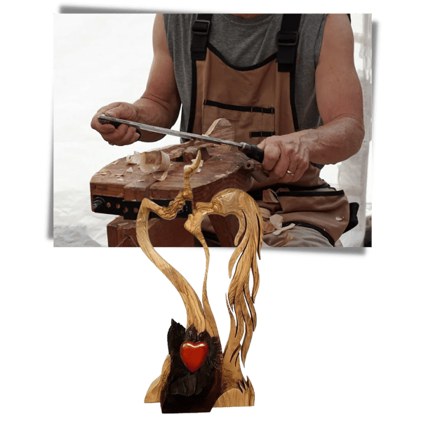 Liebespaar Skulptur aus Holz